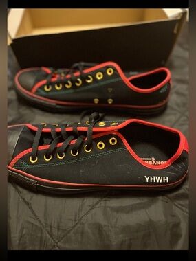 Converse Black Low-Top Sneakers with Red Trim and Gold Eyelets Rastafarian new